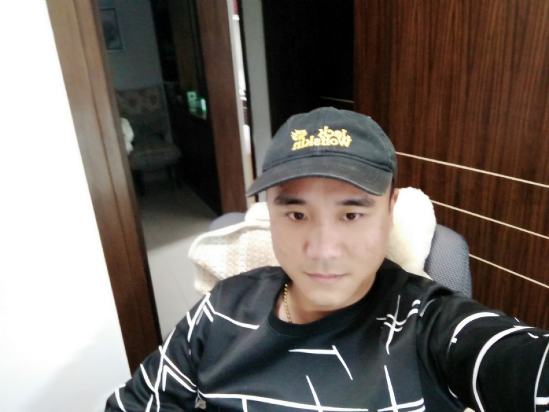 坚持我爱的第一张照片--安吉上门女婿服务网